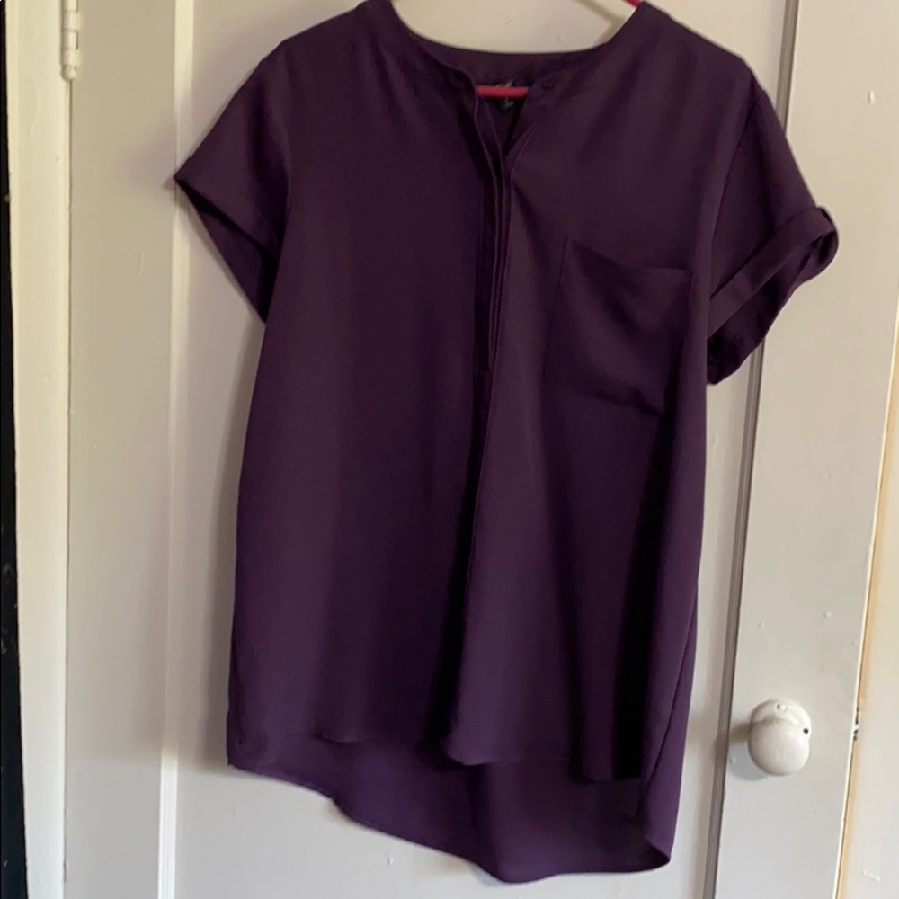Simply Vera women’s short sleeve blouse. Size L